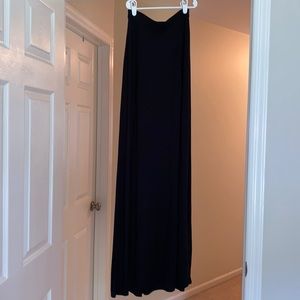 Abercrombie & Fitch Black Maxi Skirt With Slit. Small. Worn Once.